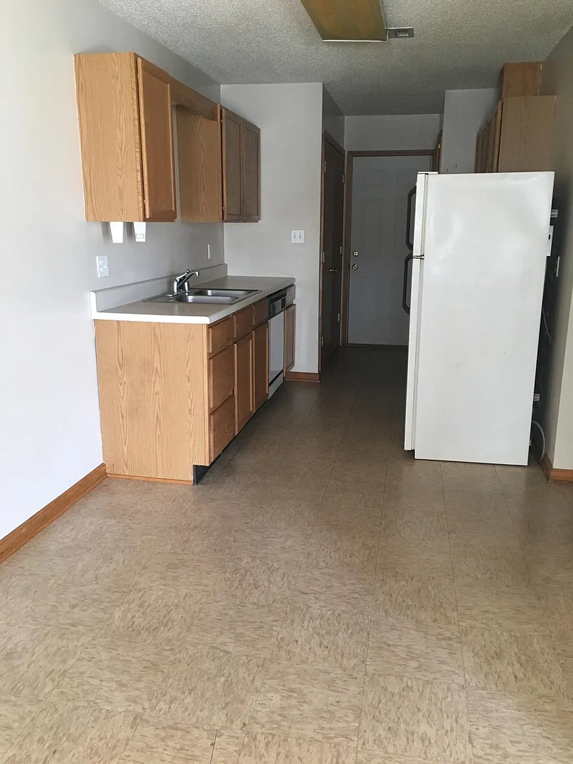 Searcy Apartment: Horton & Vine