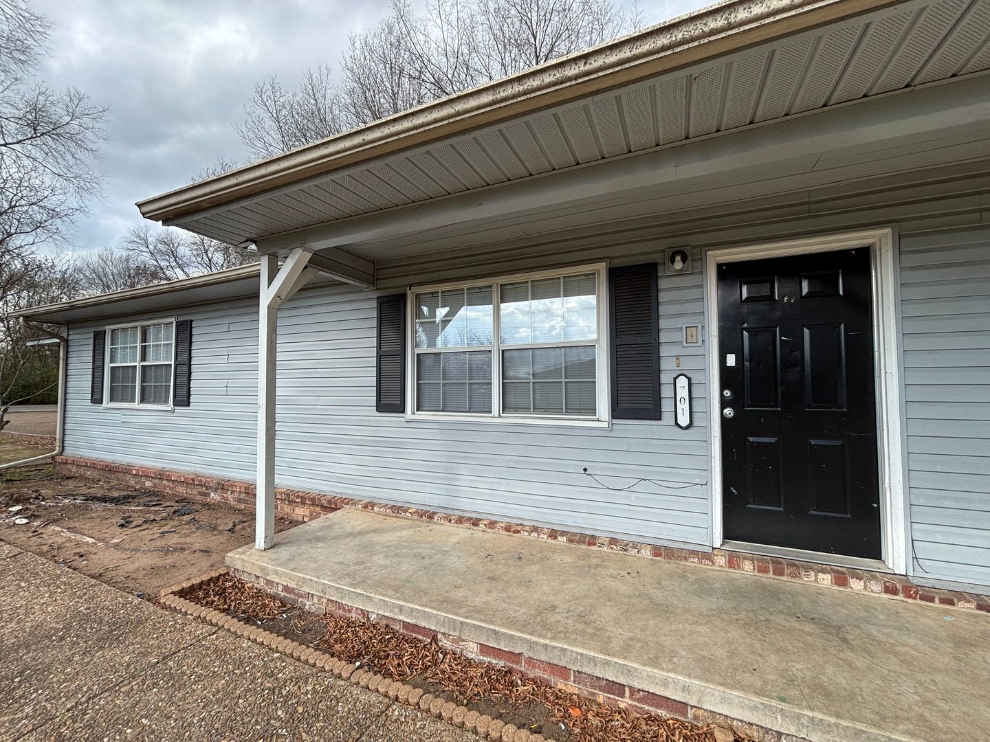 Russellville Apartment: 701 & 703 E 11th