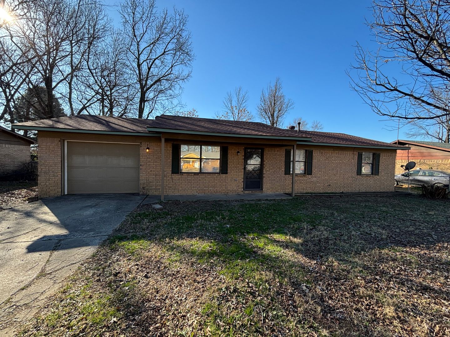 Russellville House: 2108 East 14th Street