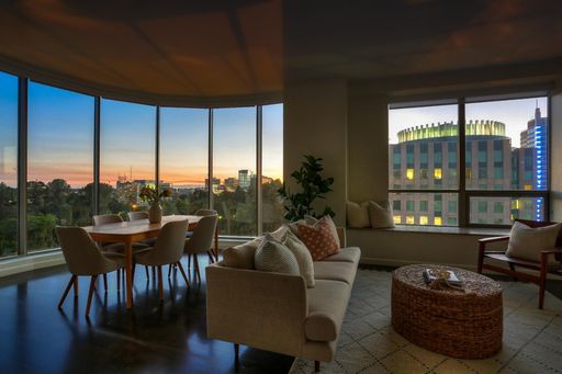 Luxury Corner Penthouse with Unmatched Sacramento Views – photo 1