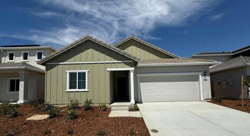 BRAND NEW (Solar) 4/2 w/Massive Backyard Roseville! *Please read entire ad for viewings!! – photo 1