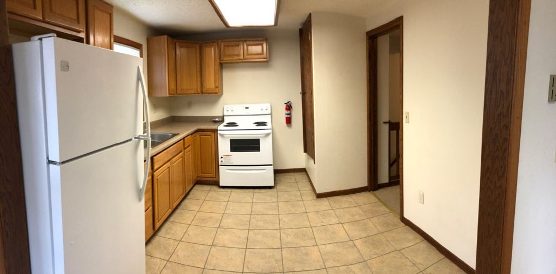 Eau Claire Apartment: 2702 London Rd
