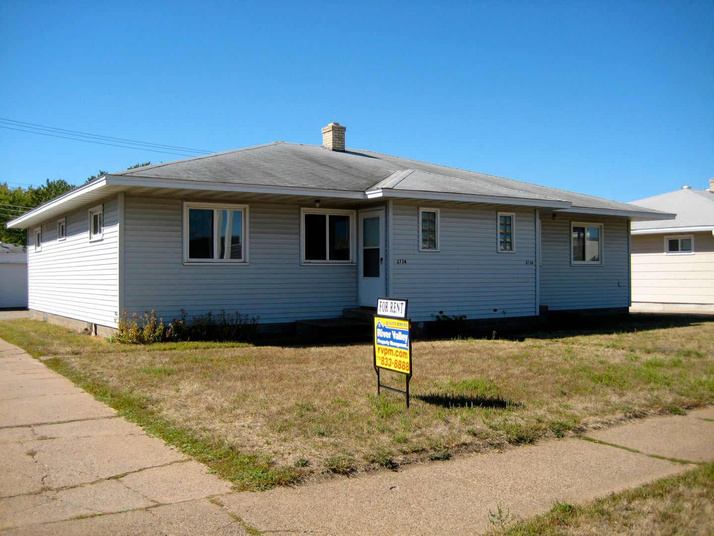 Eau Claire Apartment: Eau Claire