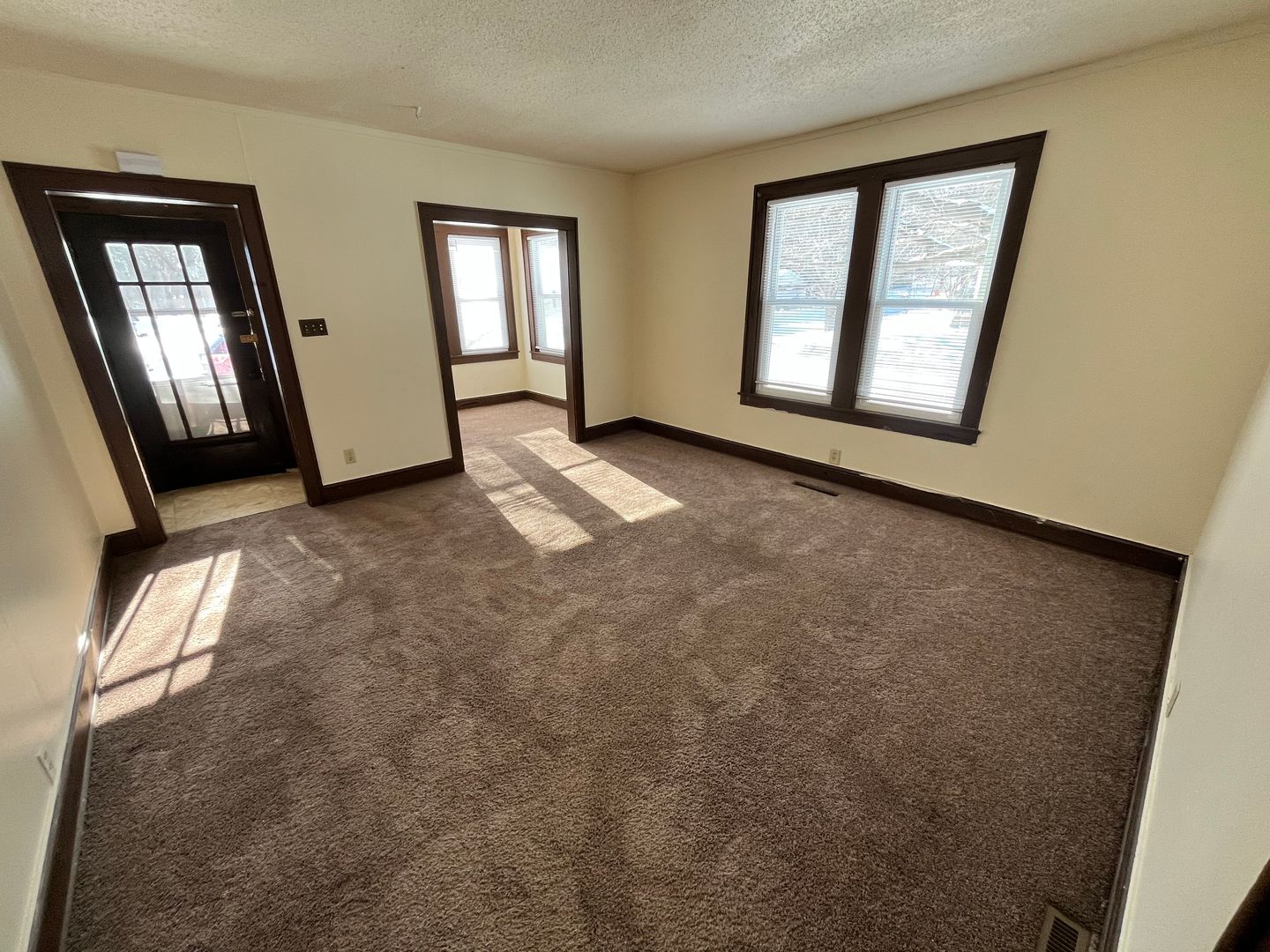 Eau Claire Apartment: 1520 Avenue A