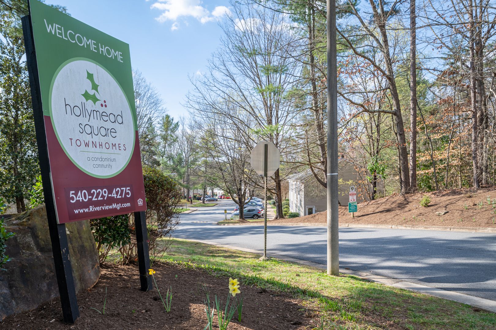 Charlottesville Apartment: 2768 Gatewood Circle