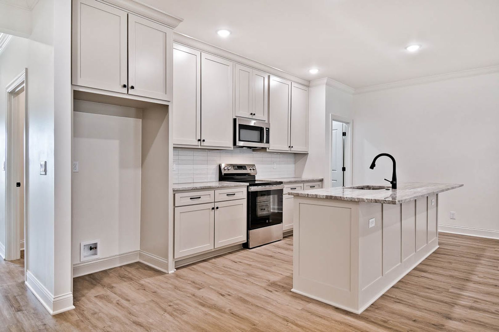 1041 Nottington St 8 of 8