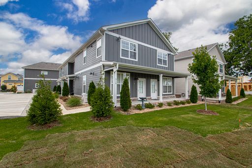 1 Bed 1.5 Bath Luxury Energy Efficient Townhome - Rockwater Village – photo 1