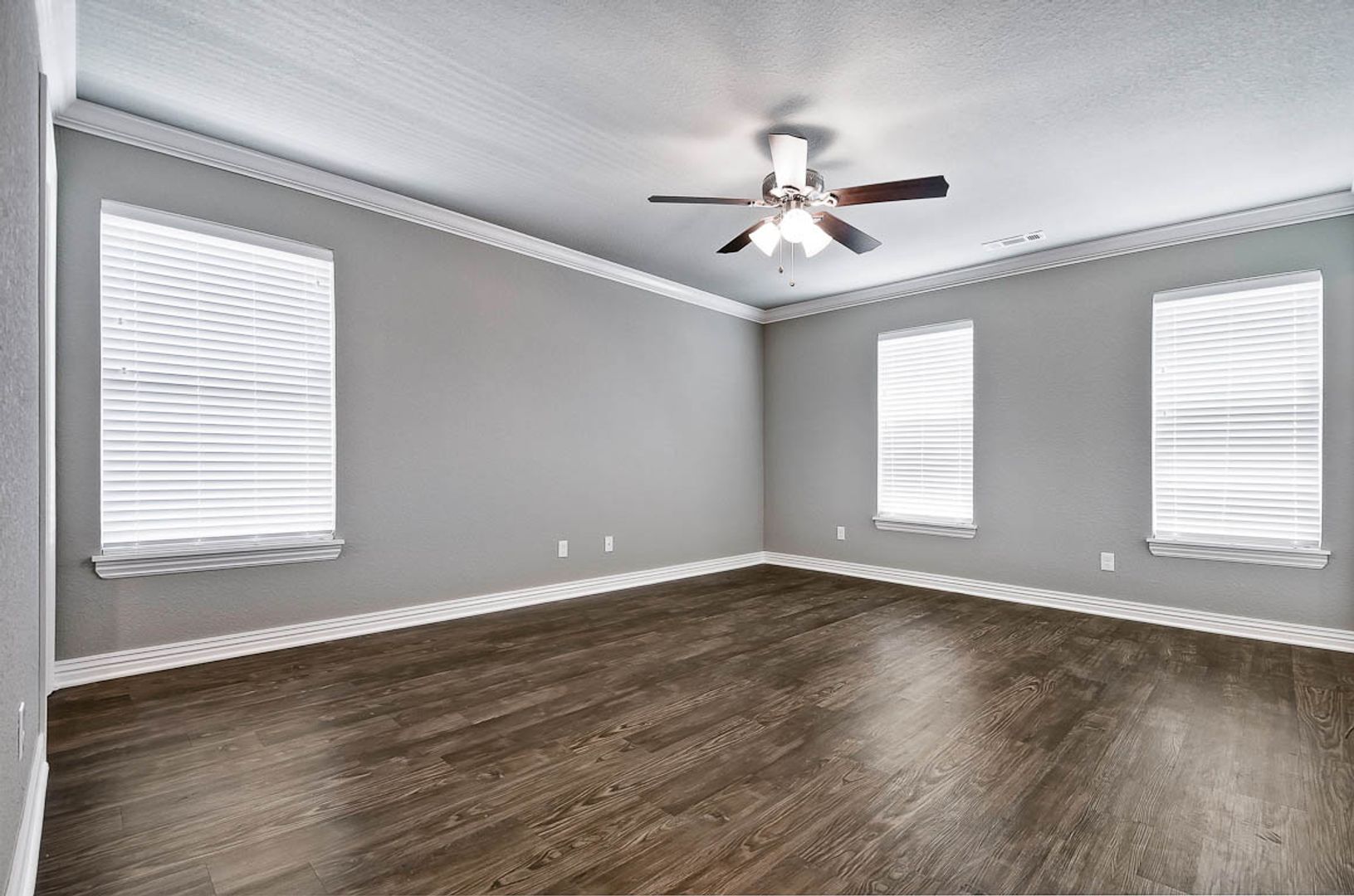 121 Unit B Carrington Ave 4 of 12