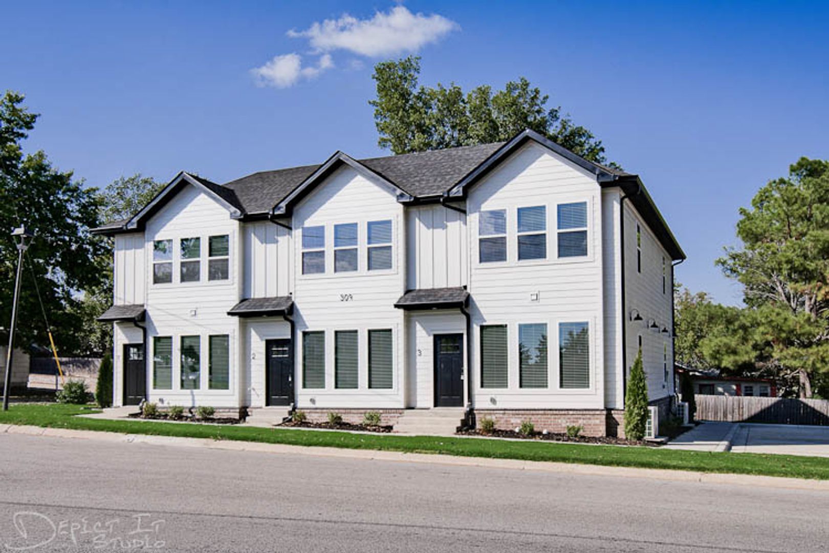 Mountain Home Townhome: 309 E 3rd Street - Unit 3