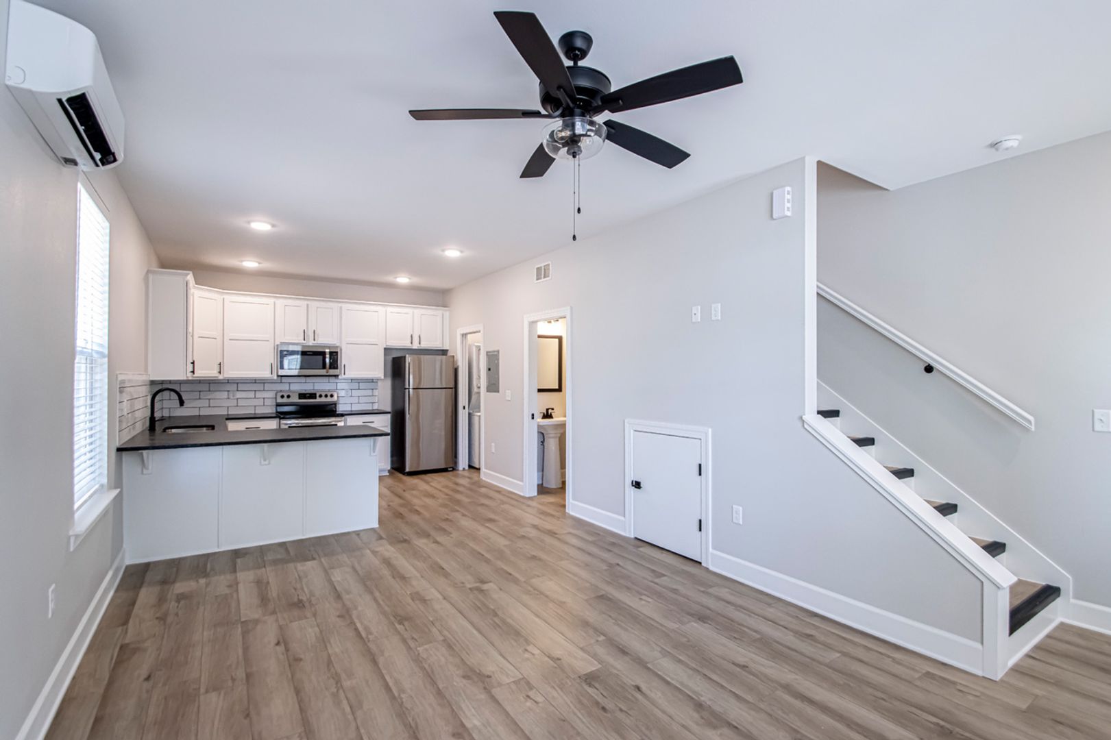 1 Bed 1.5 Bath Luxury Energy Efficient Townhome - Rockwater Village 5 of 12