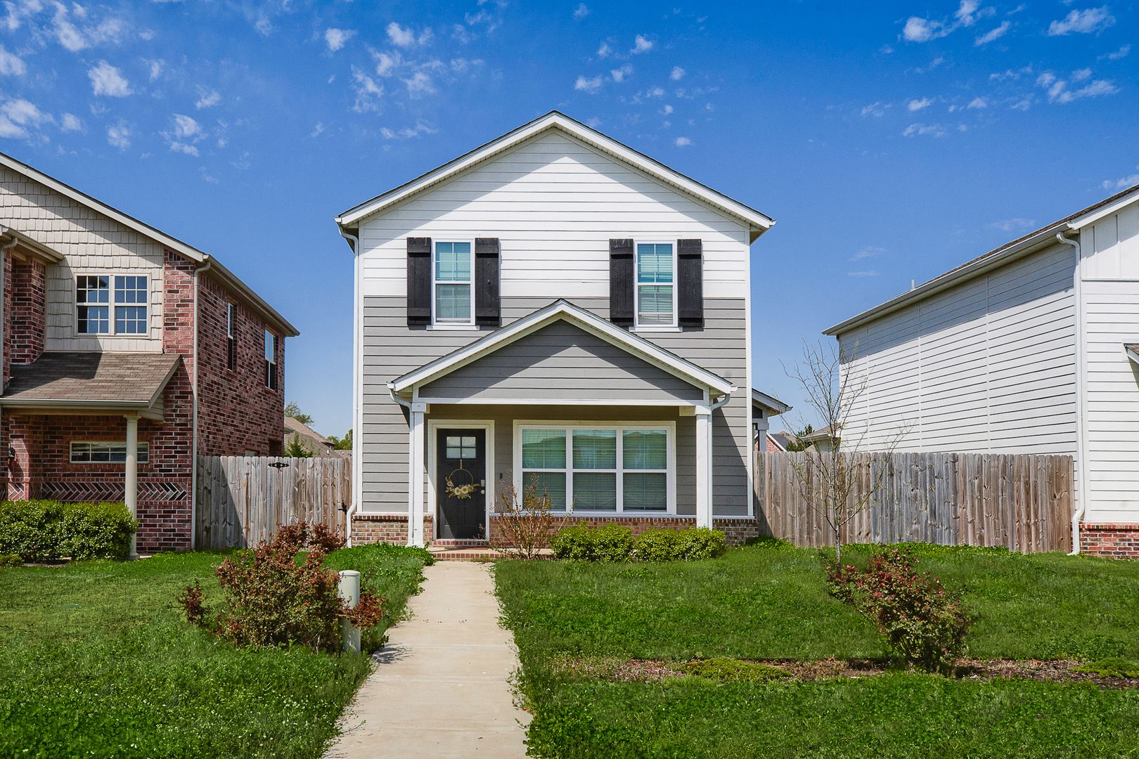 Lowell House: 121 Unit B Carrington Ave