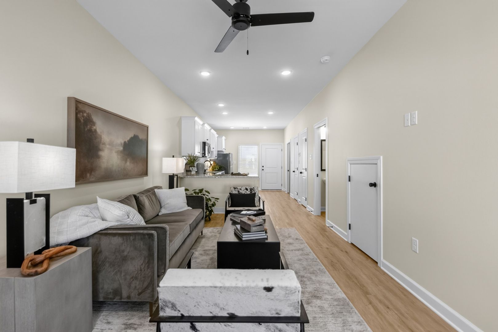 The Scott - 201 E 17th Street 12 of 12
