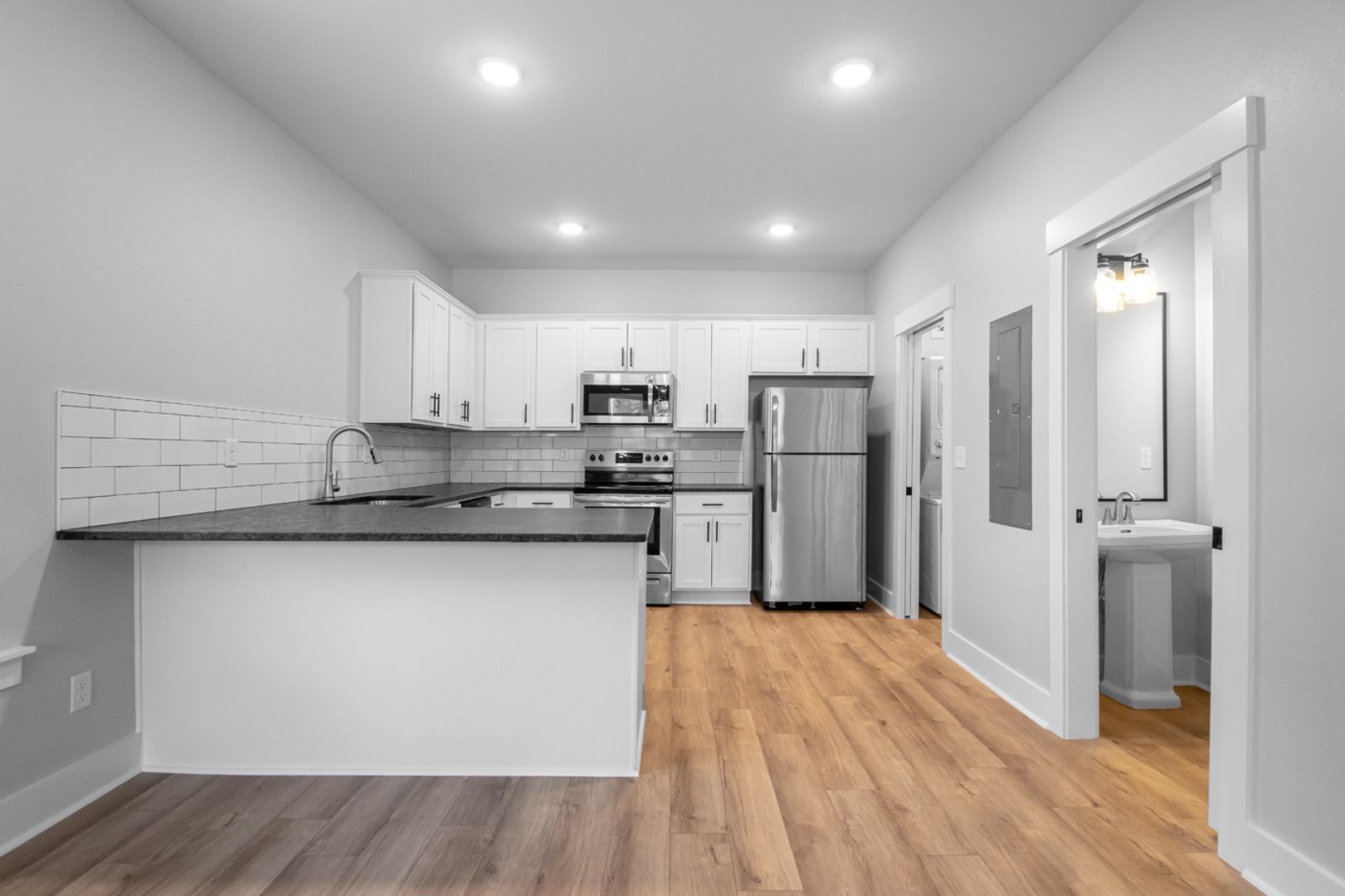 Argenta 1 Bed 1.5 Bath Luxury Energy Efficient Townhome 8 of 12