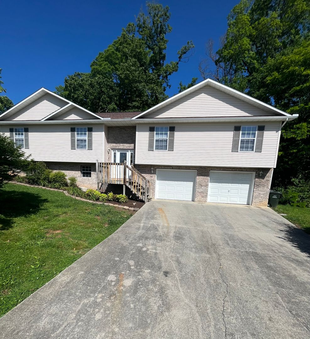 Sevierville Apartment: 201 Bogart Drive