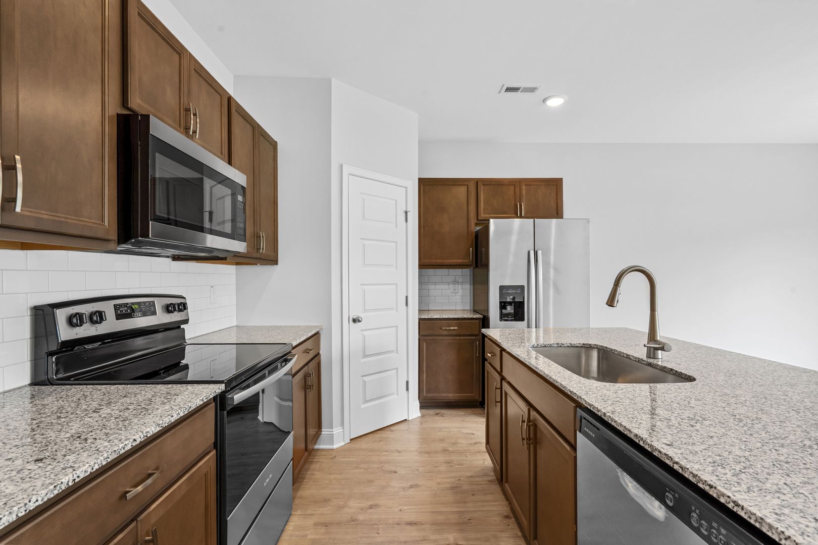 Smithfield Townhome: 136 Cowlily Ct