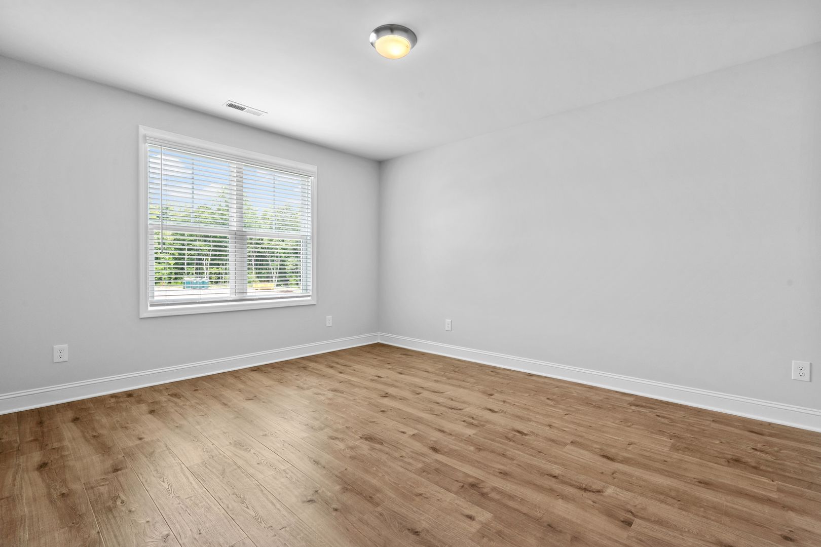 115 E Saltgrass Lane 12 of 12