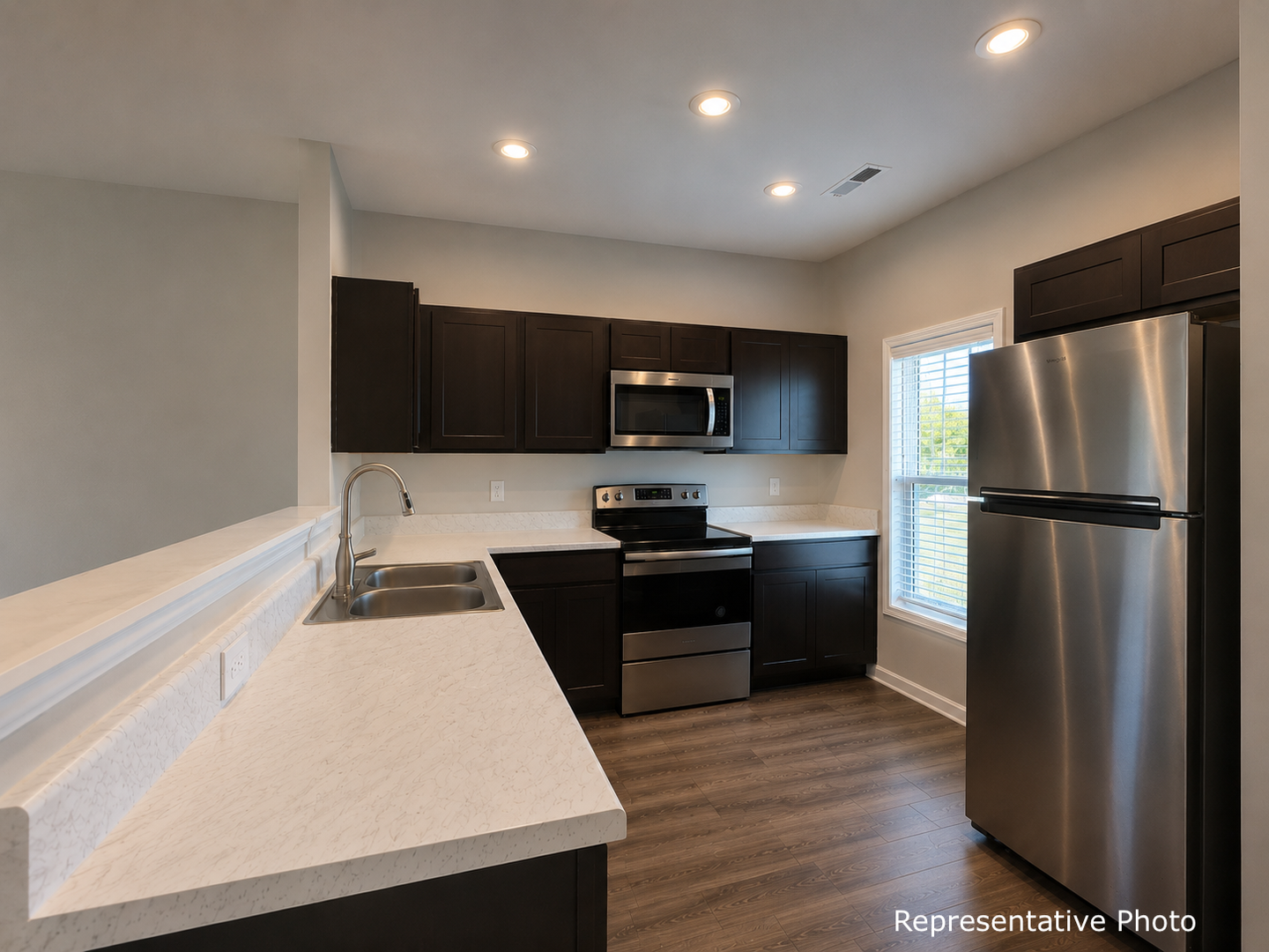40 S Prospect Drive 2 of 7