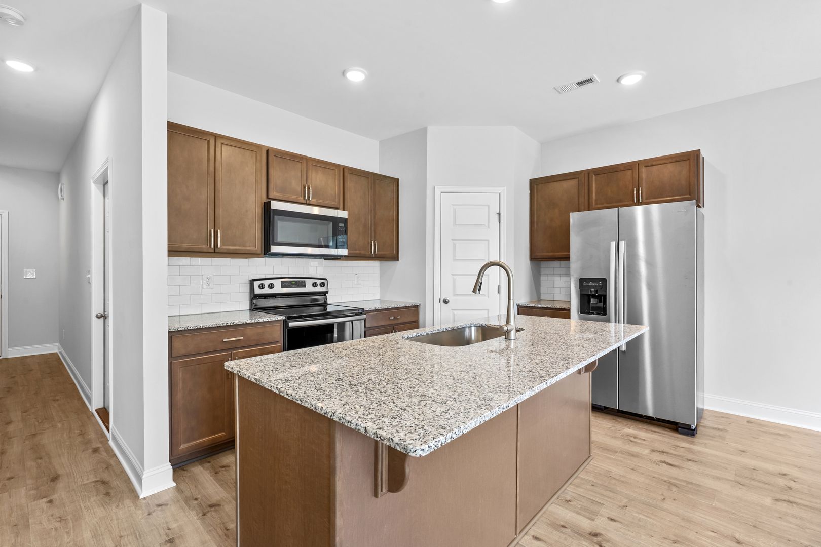 316 W Saltgrass Lane 4 of 12