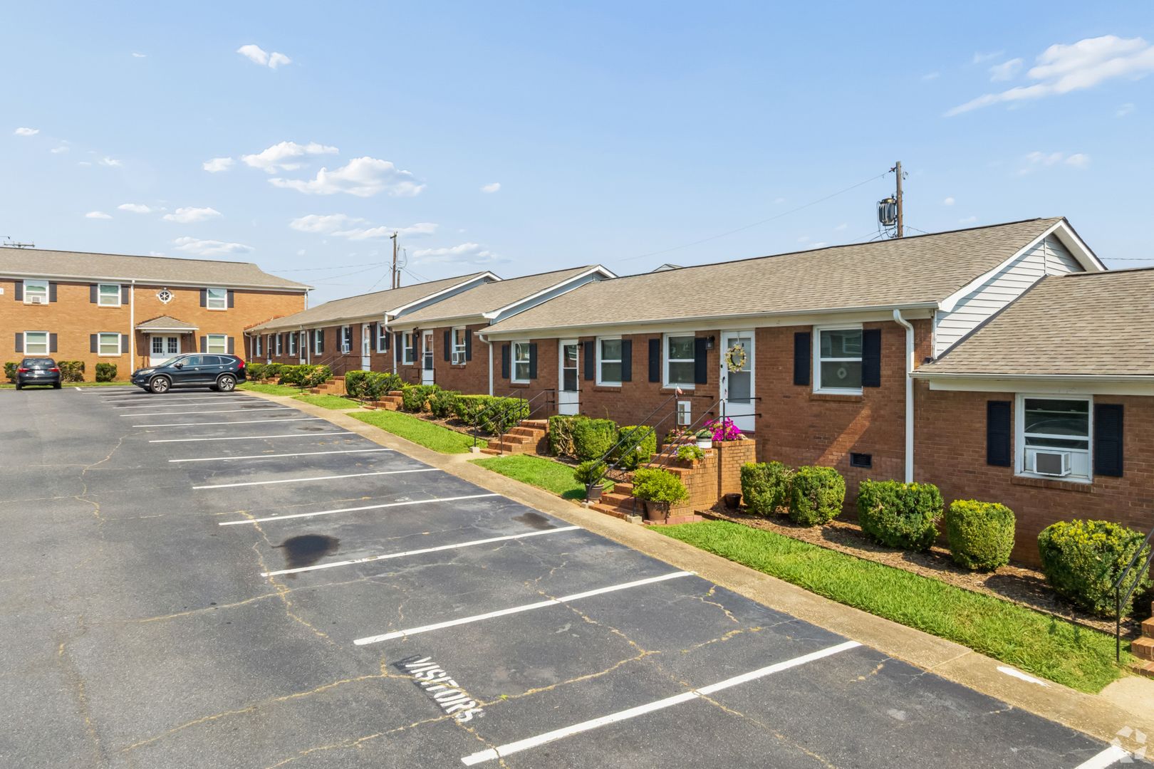 CHARLOTTE Apartment: 4128