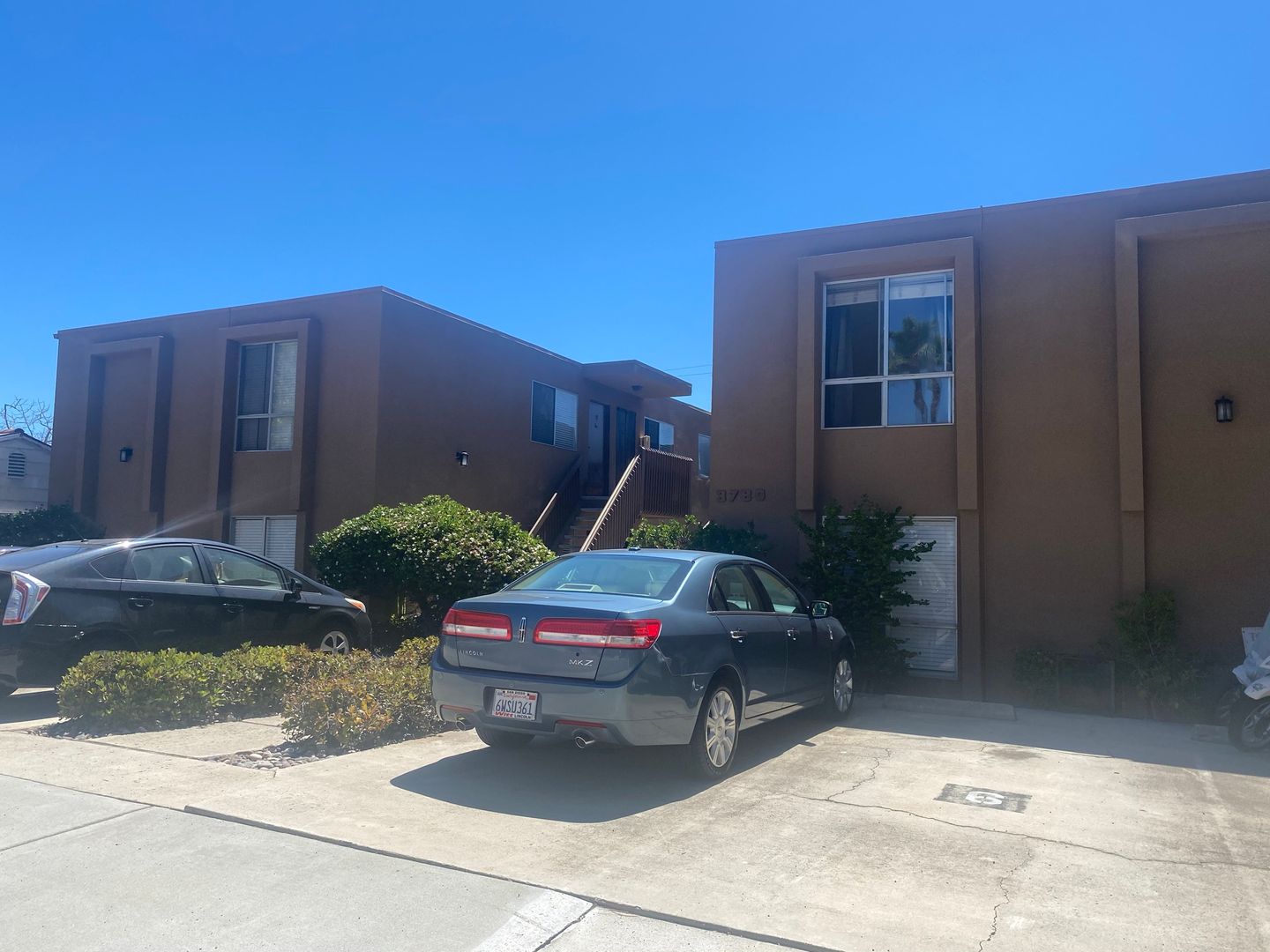 San Diego Apartment: 3780 Haines St. 1 - 10