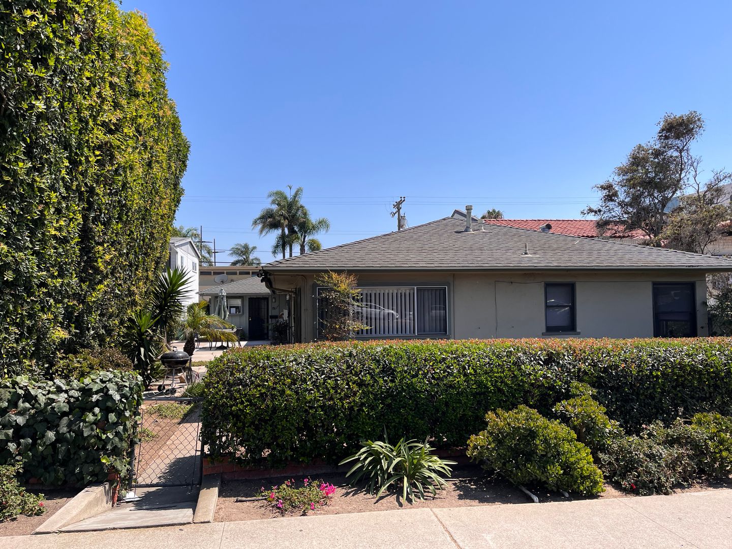 San Diego Apartment: 1041-1047 Grand Ave.