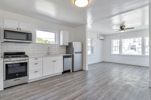 Newly Renovated Garden Level Apartment – photo 1