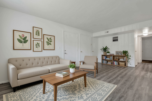 Classic Character, Modern Ease – photo 1