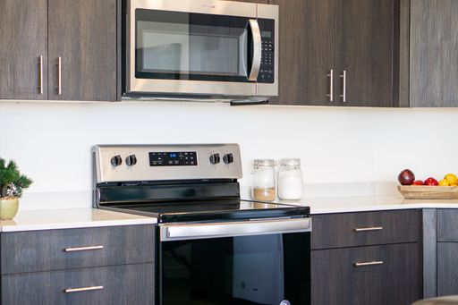 Sleek. Stylish. City living at its finest. – photo 1