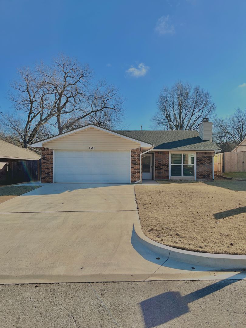 Noble House: 121 Stonewood