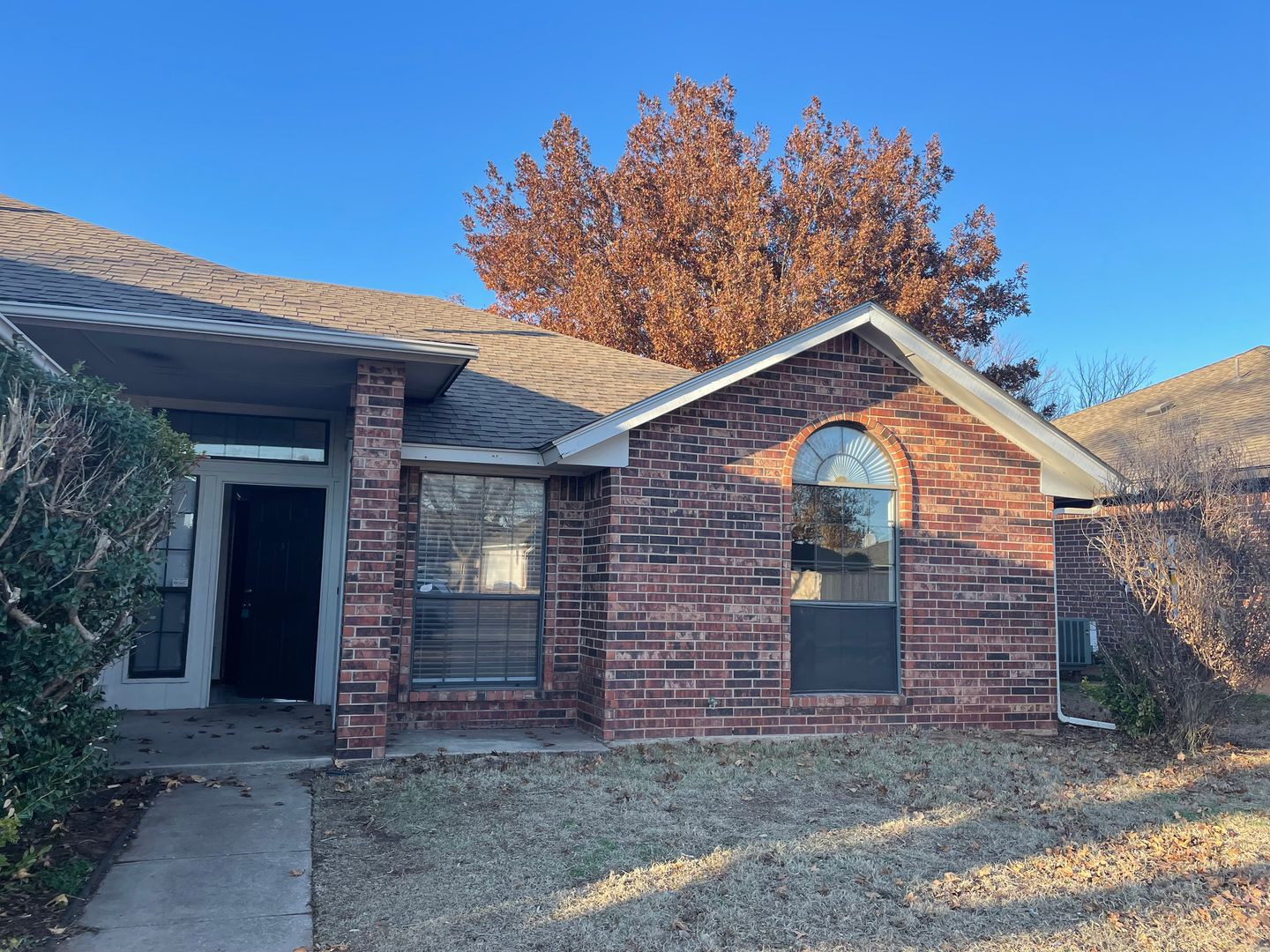 Norman House: 621 Gyrfalcon Dr.