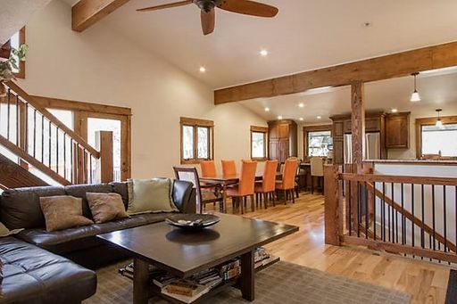 Avail 7/27! Boulder’s Best-Kept Secret Fully Furnished | Mountain Living in Town – photo 1