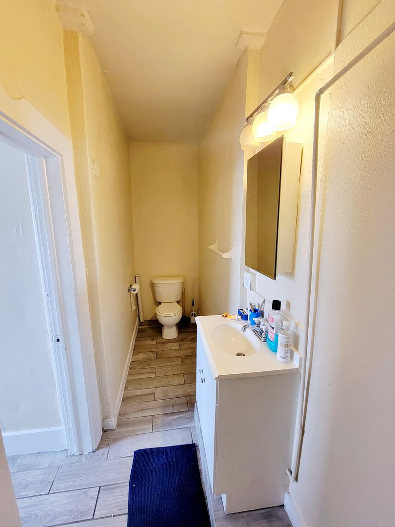 Longmont Apartment: 327-329 3rd Ave