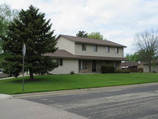 Janesville Apartment: 605-607 Margate Drive