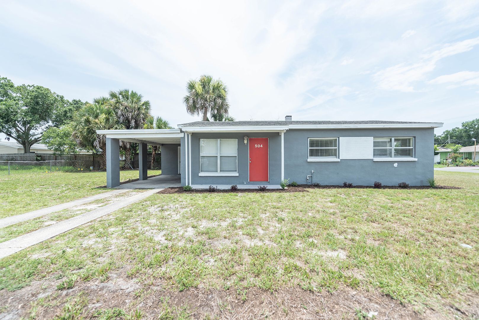 Cocoa House: 504 N Carolina Ave