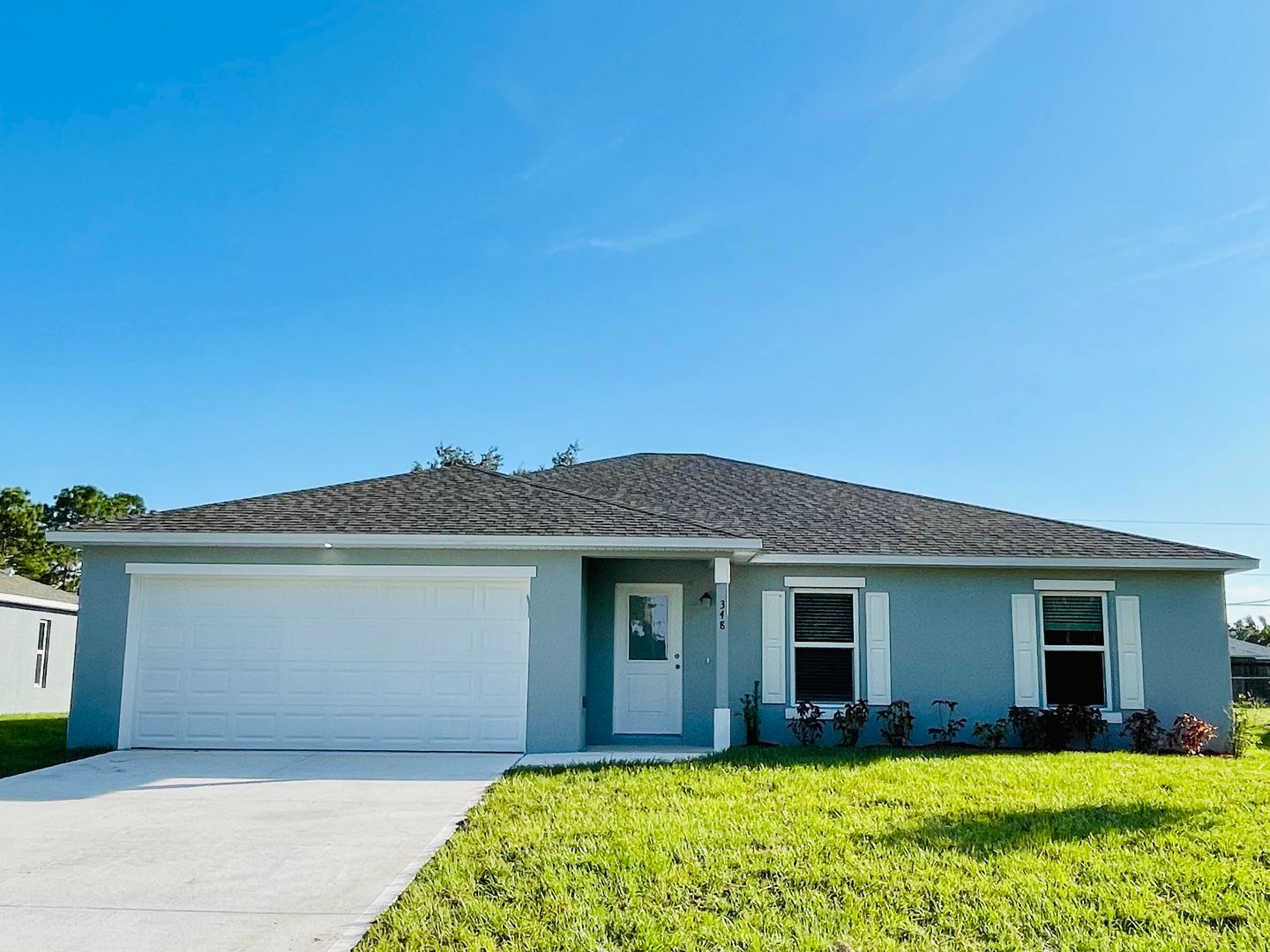 Palm Bay House: 348 Frederick Street SW
