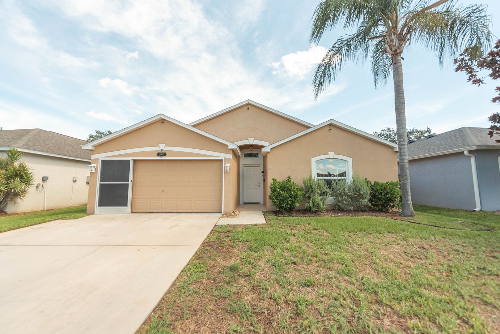 Melbourne House: 2667 Deercroft Dr.