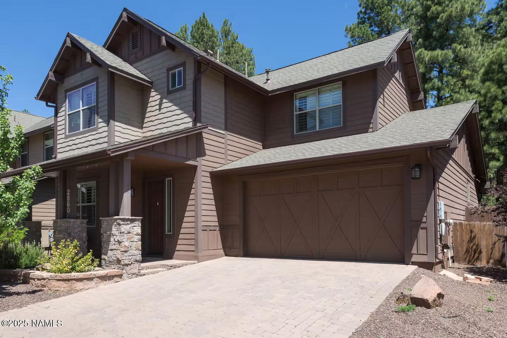 Flagstaff House: 2860 W Pico Del Monte Circle
