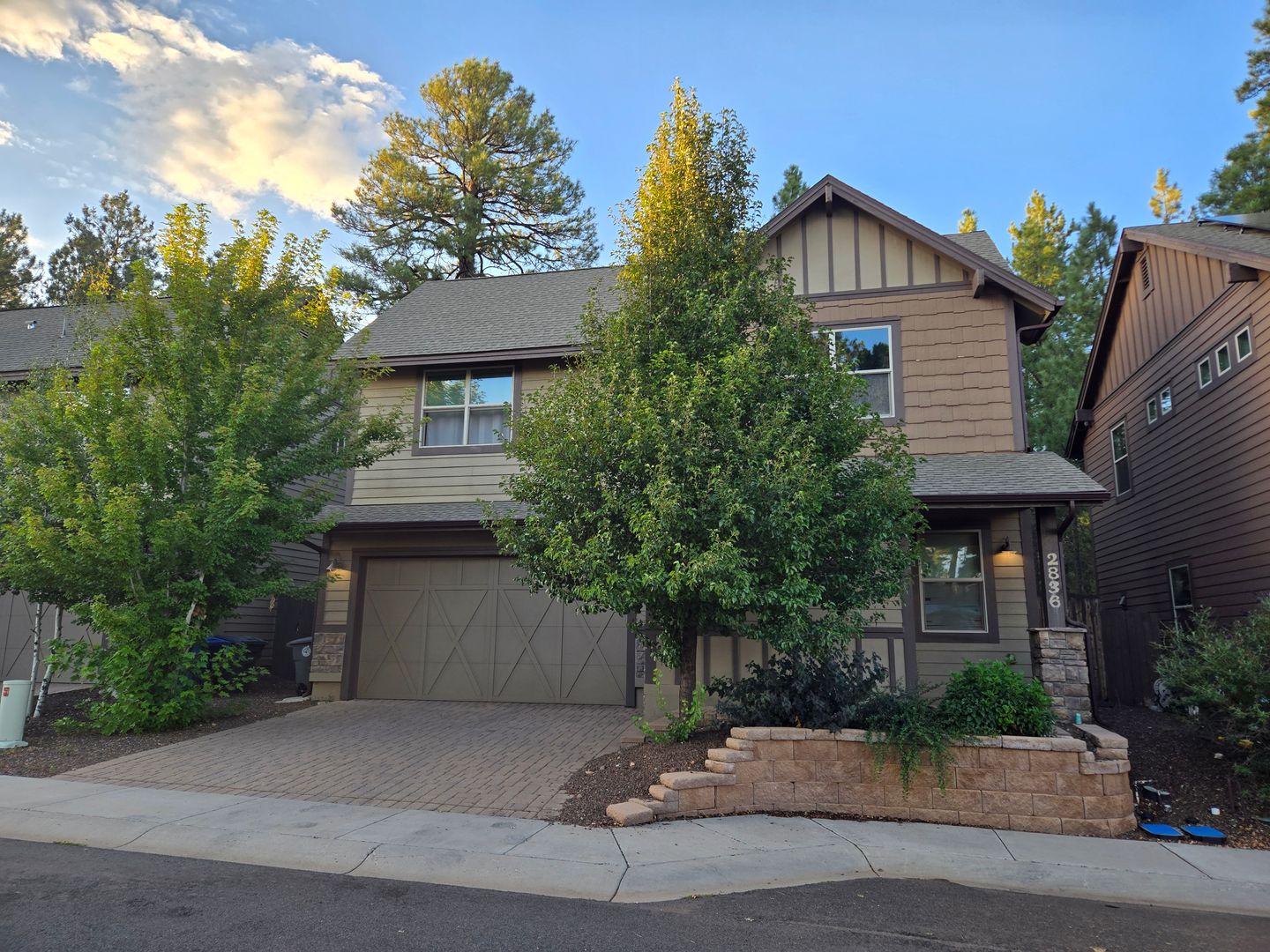 Flagstaff House: 2836 W. Pico Del Monte