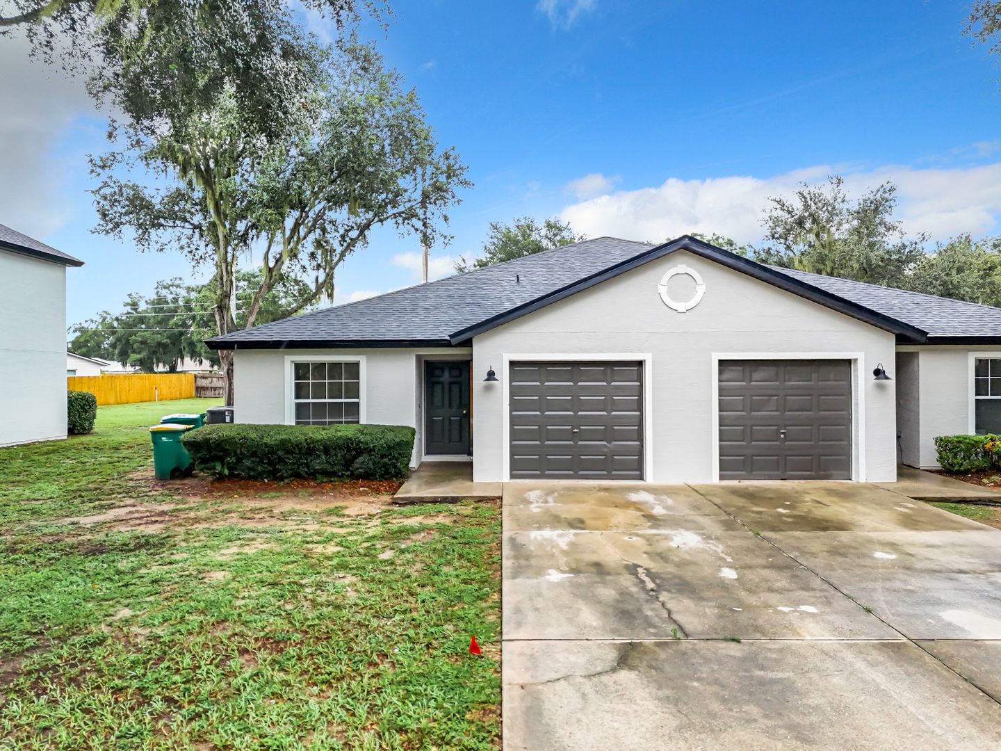Eustis Townhome: 2669 Grand Island Shores Rd