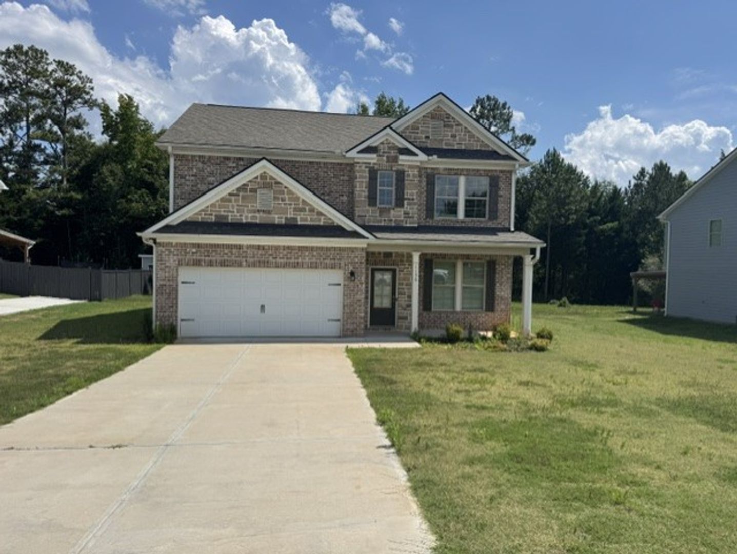 Griffin House: 1156 Burgundy Drive