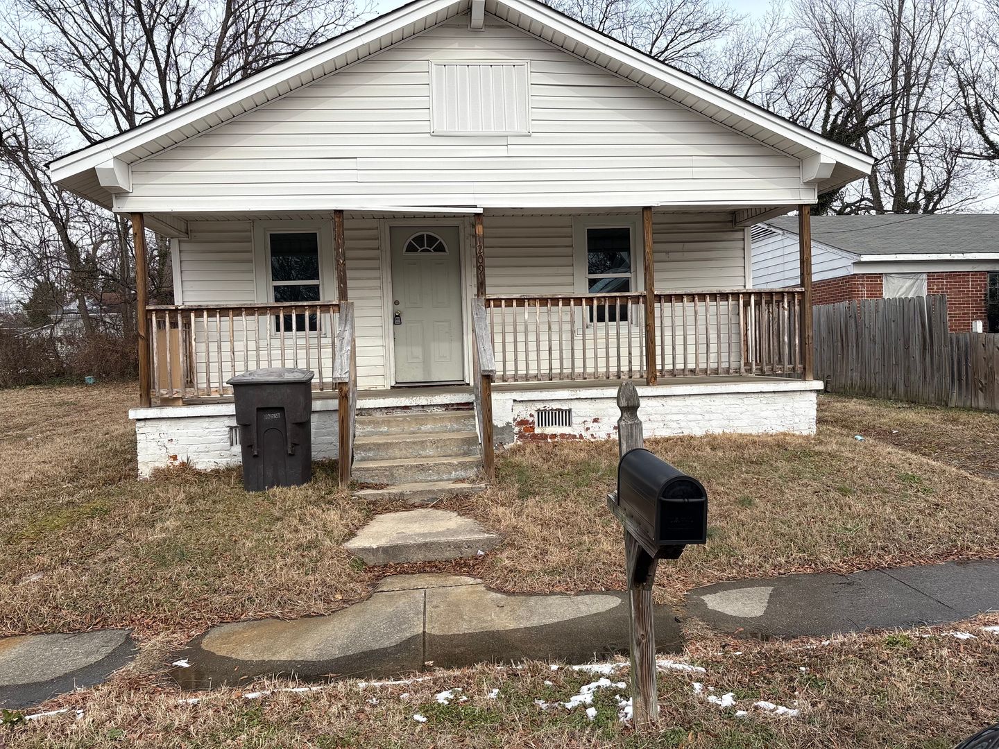 High Point House: 1209 Pearson Place