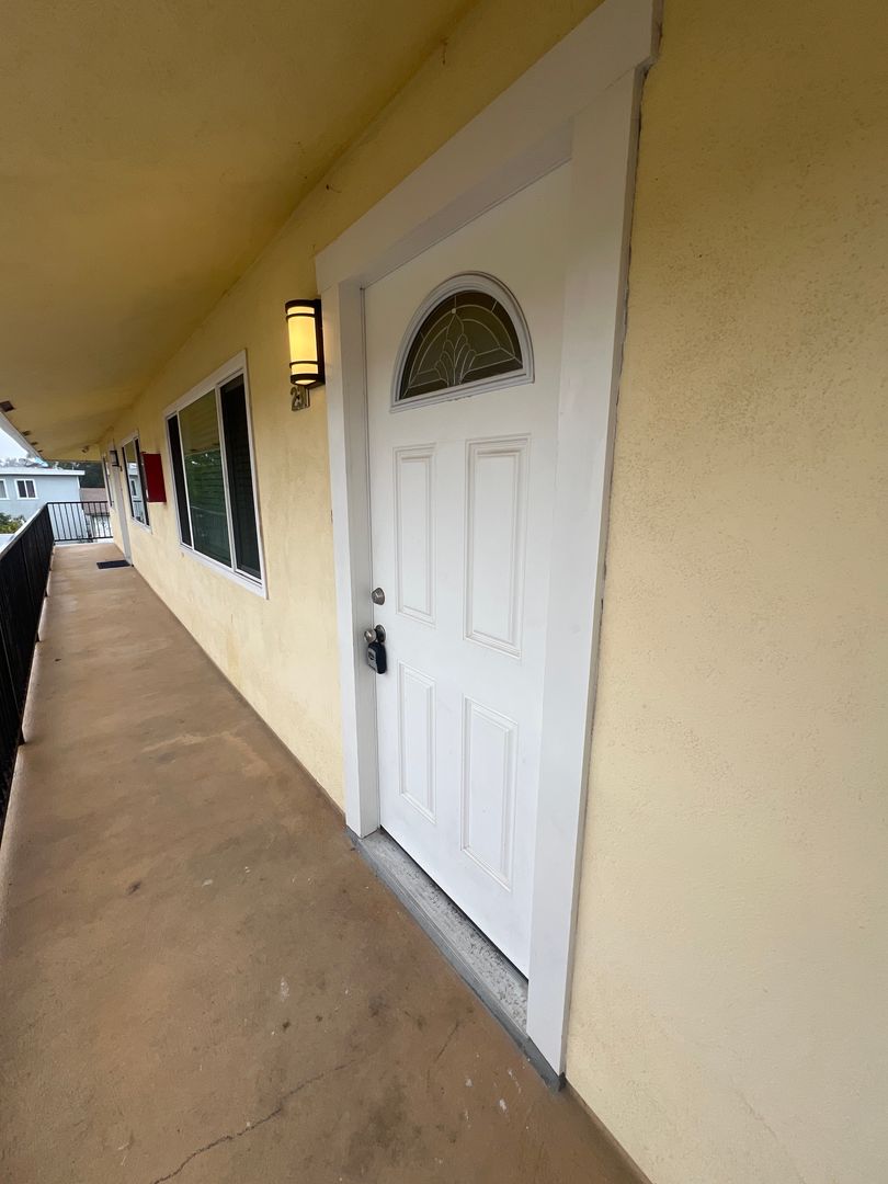 Oxnard Apartment: 227-233 Wolff Street