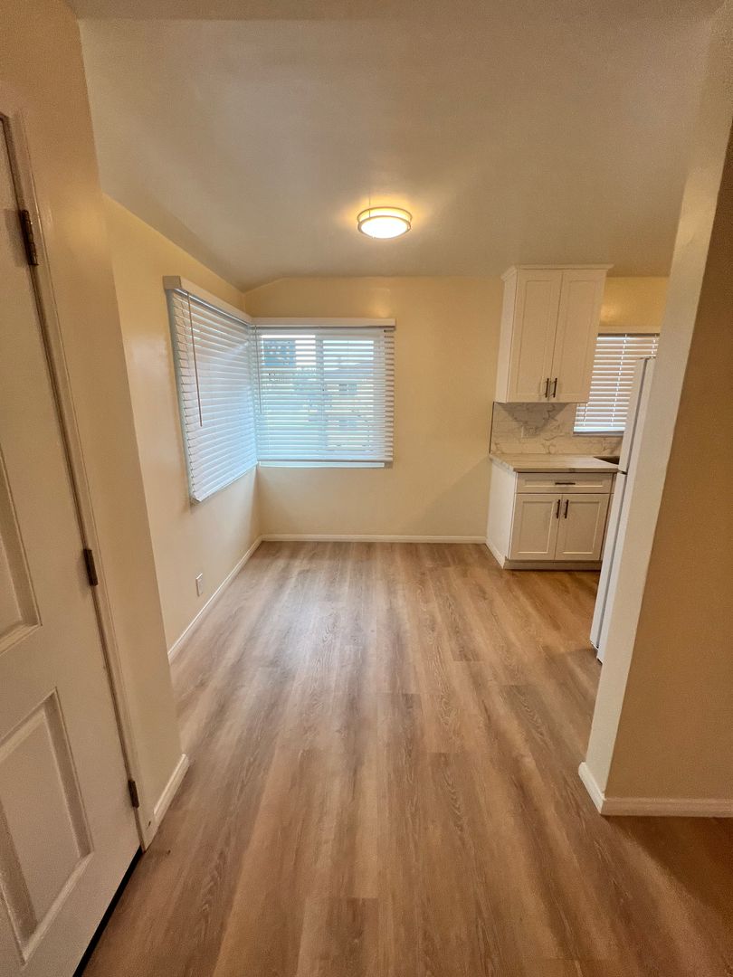 Oxnard Apartment: 213-223 Wolff Street