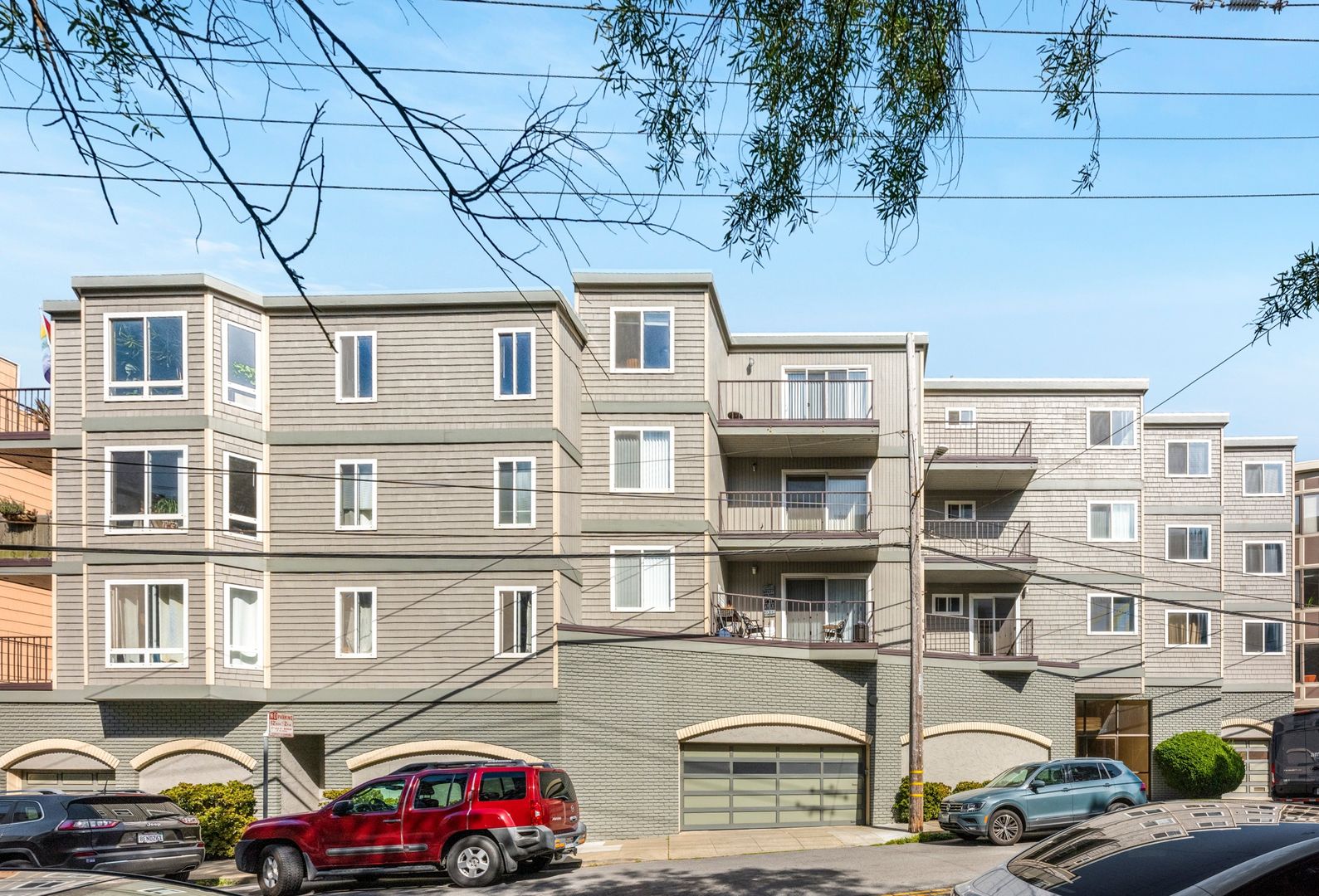 San Francisco Apartment: 545 Burnett Avenue