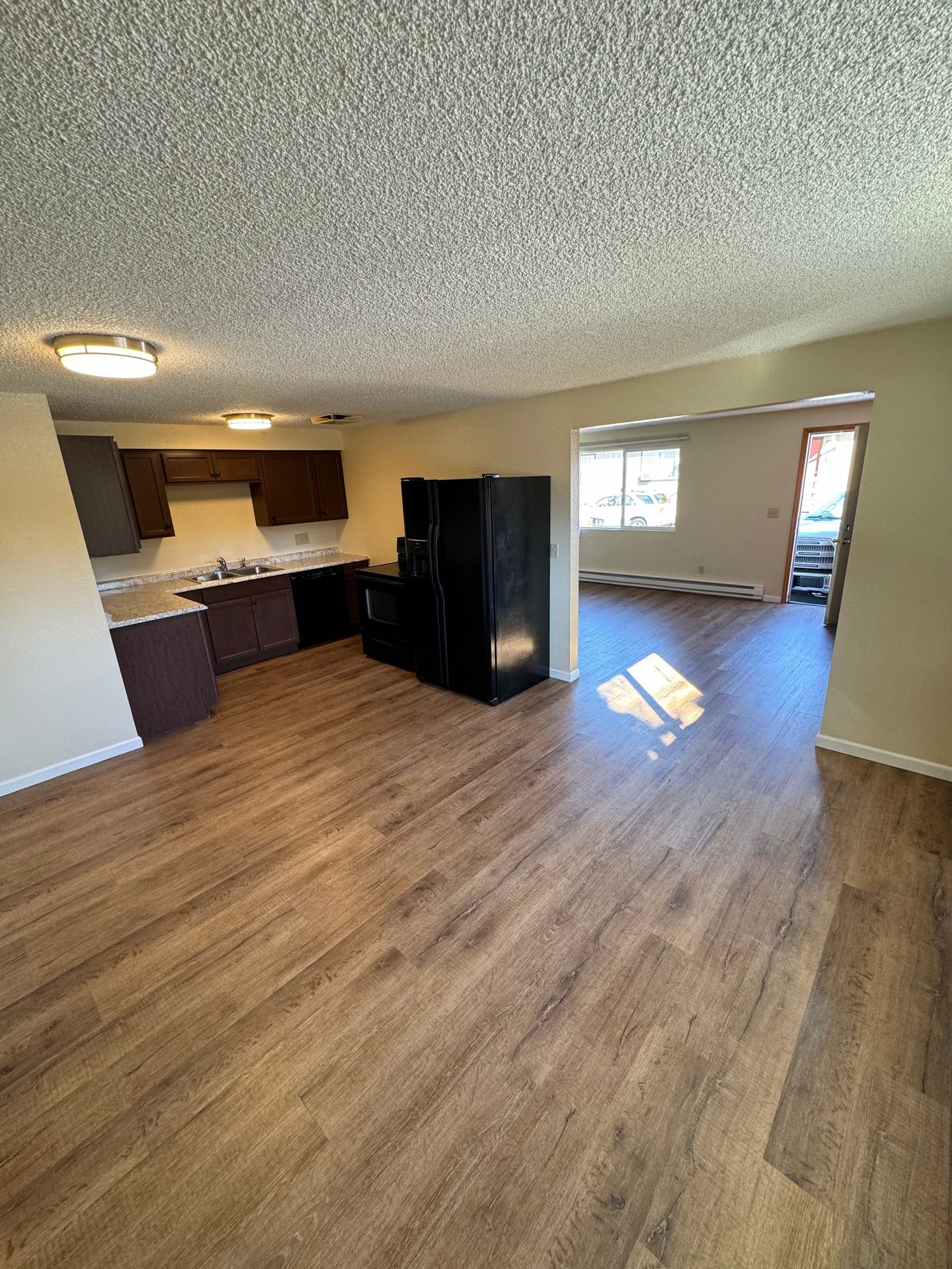 McMinnville Apartment: 1795 NW 2nd St