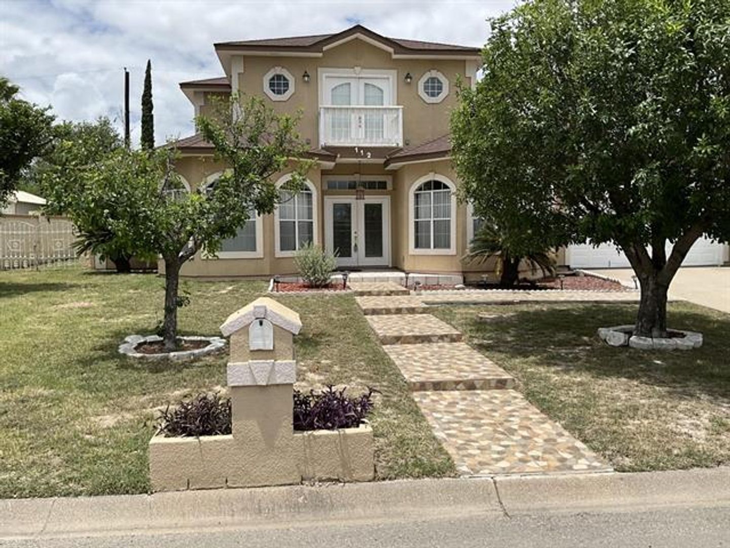 Del Rio House: 112 Deborah Kay