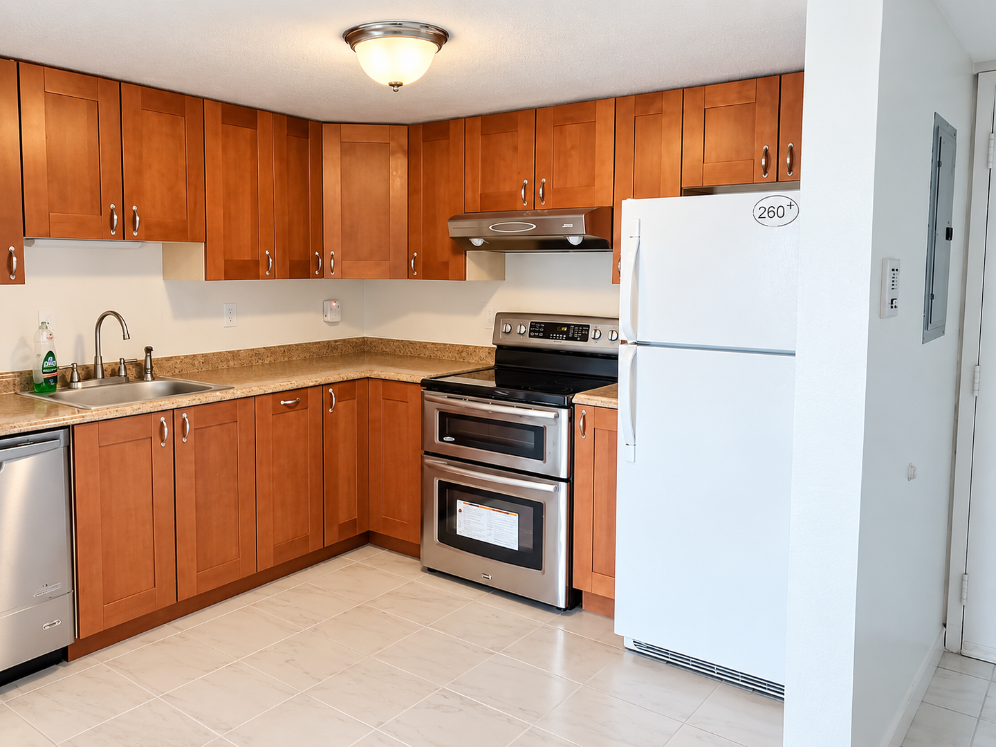 Revere Condo: 585 Revere Beach Parkway