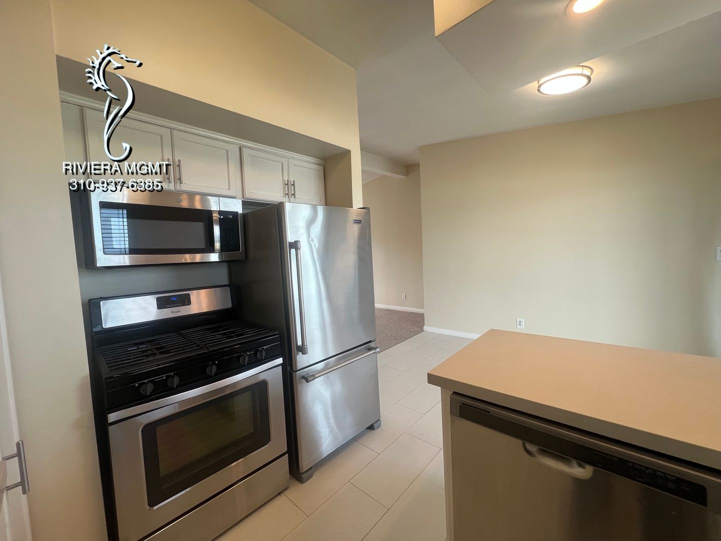 Redondo Beach Apartment: 1708 Esplanade