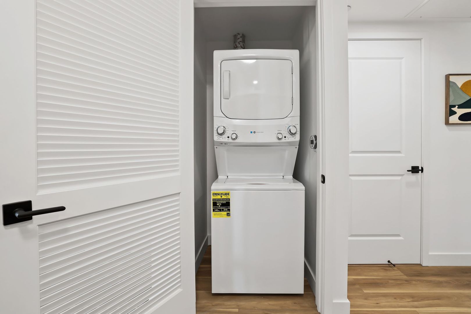Laundry room at MODERNO La Granada (3 of 3)