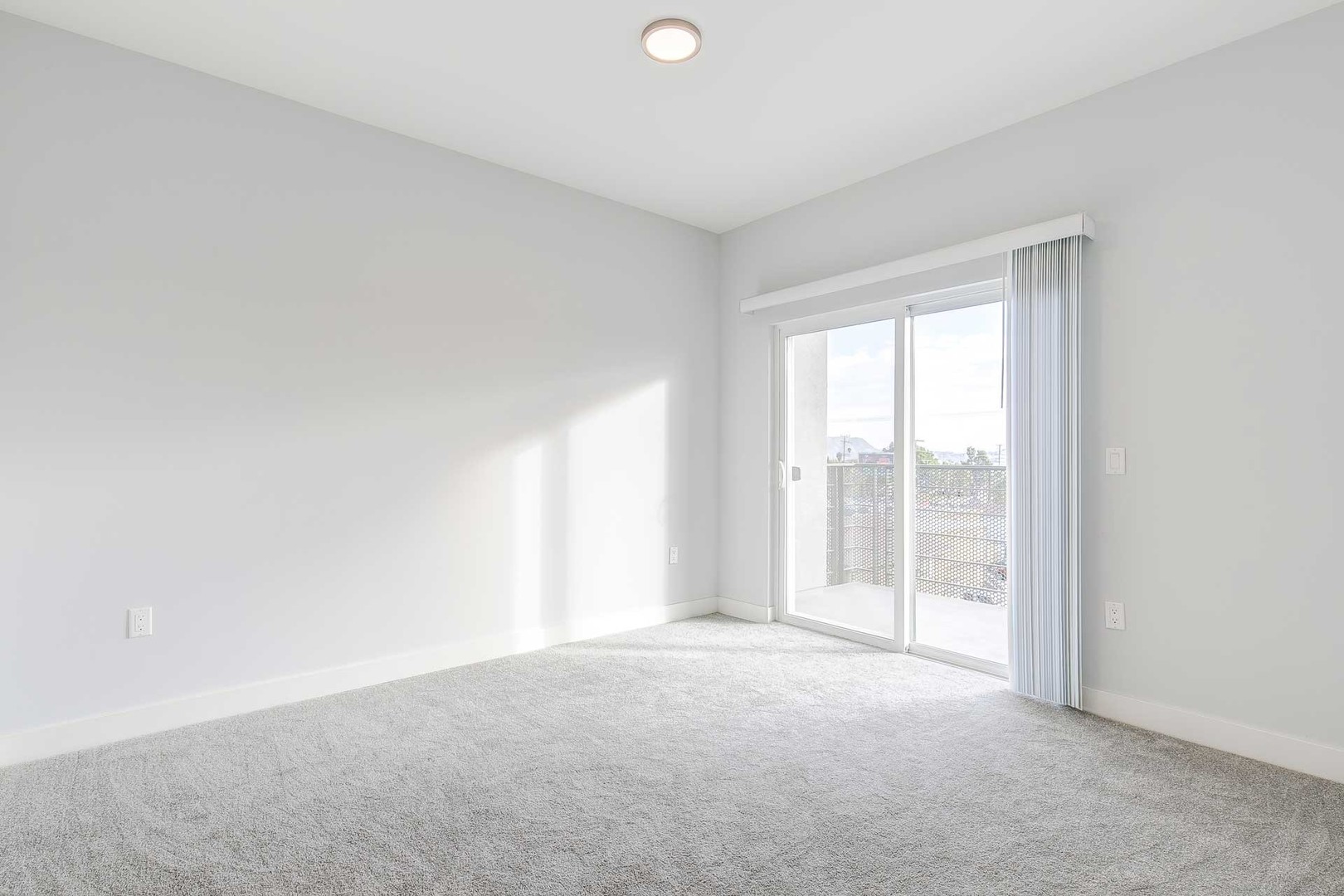 MODERNO North Hollywood 8 of 16